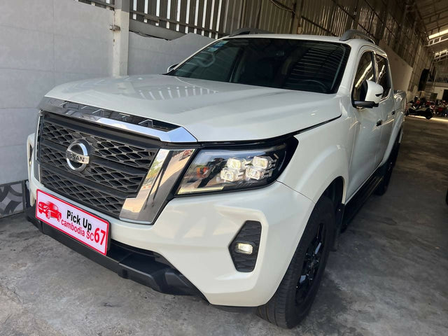 2021 Nissan Navara NP300 VL FULL OPTION - Car for sales