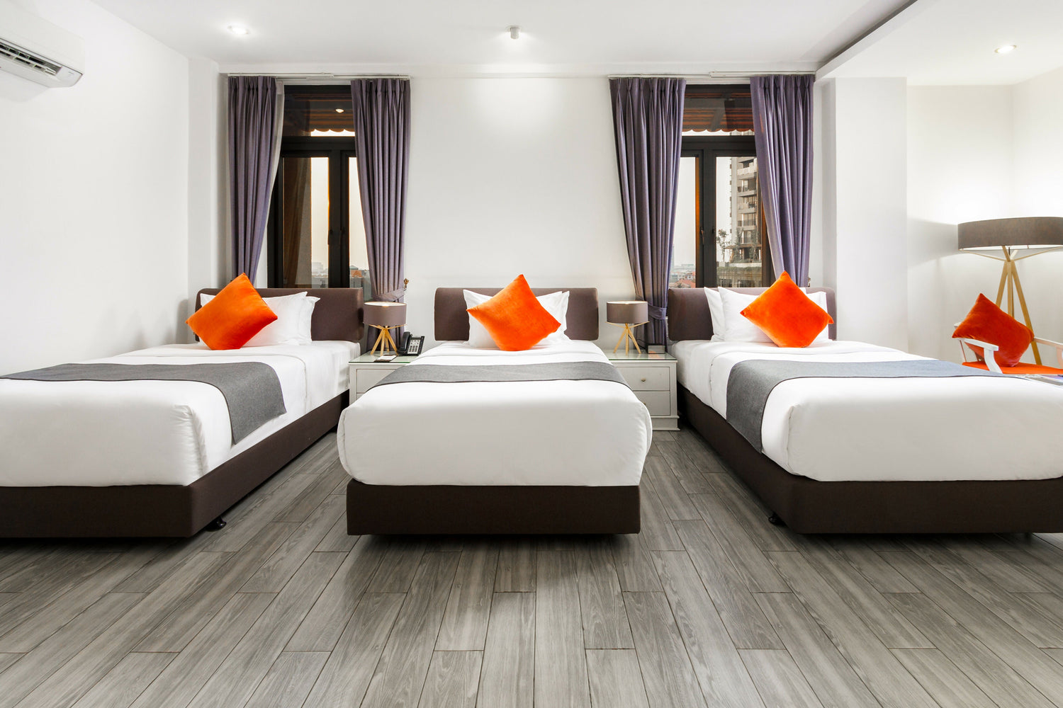 Cocoon Suite Triple With Balcony - JAYA Suites Hotel Phnom Penh Cambodia - Family Suite