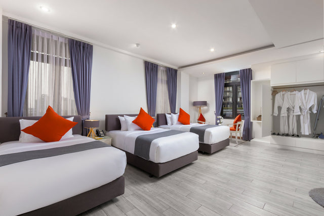 Cocoon Suite Triple With Balcony - JAYA Suites Hotel Phnom Penh Cambodia - Family Suite