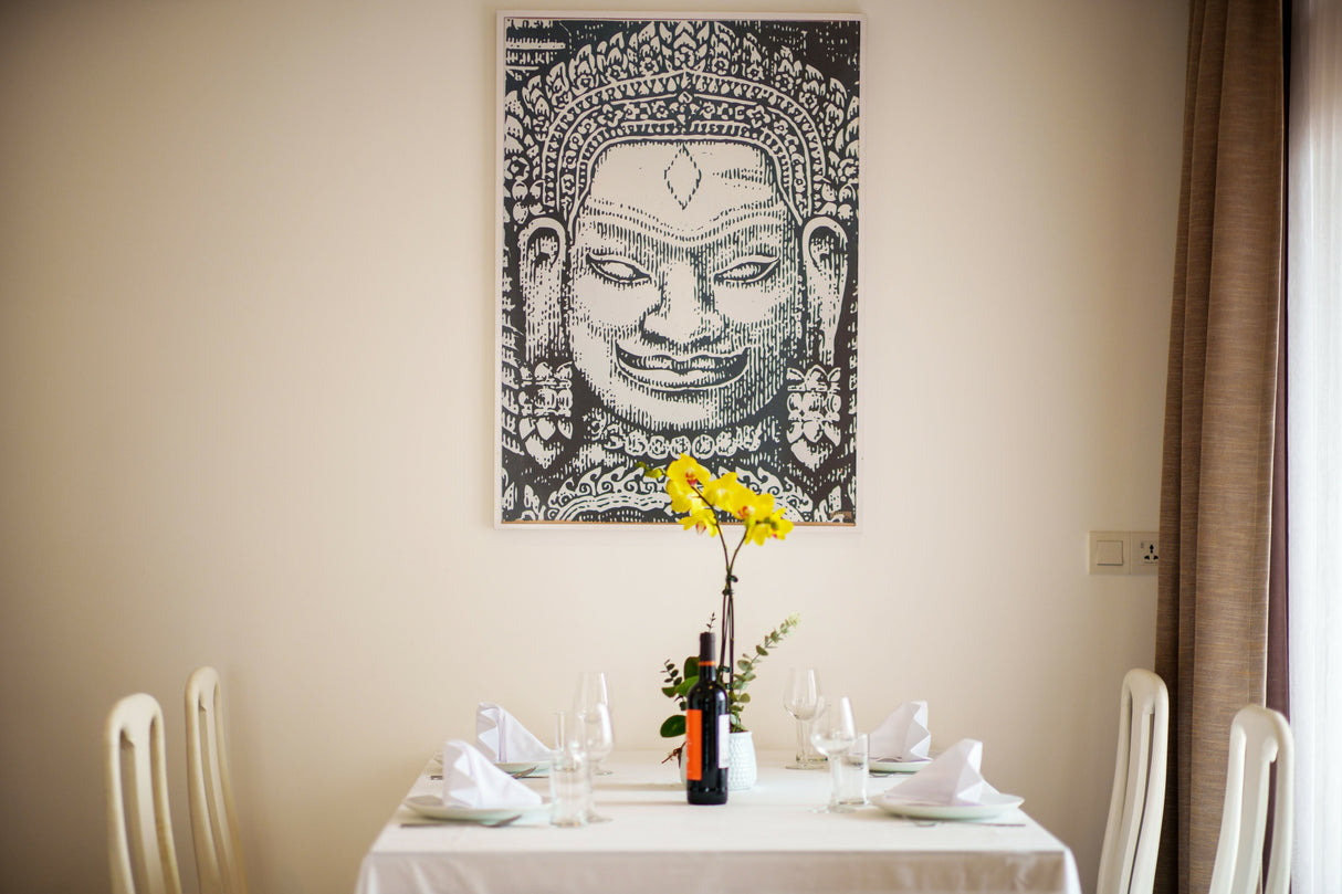 Havana Suite With Balcony - JAYA Suites Hotel Phnom Penh Cambodia - Family Suite