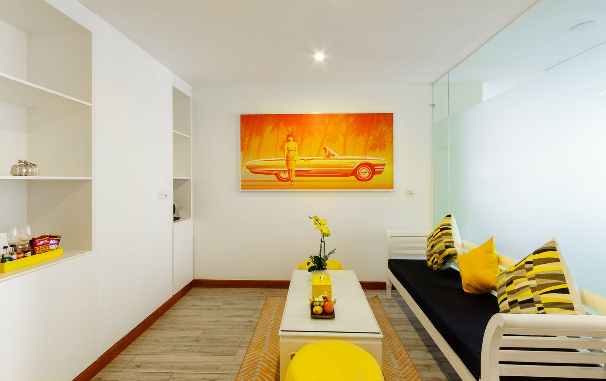 Moder Chic Suite With Balcony - JAYA Suites Hotel Phnom Penh Cambodia - Family Suite