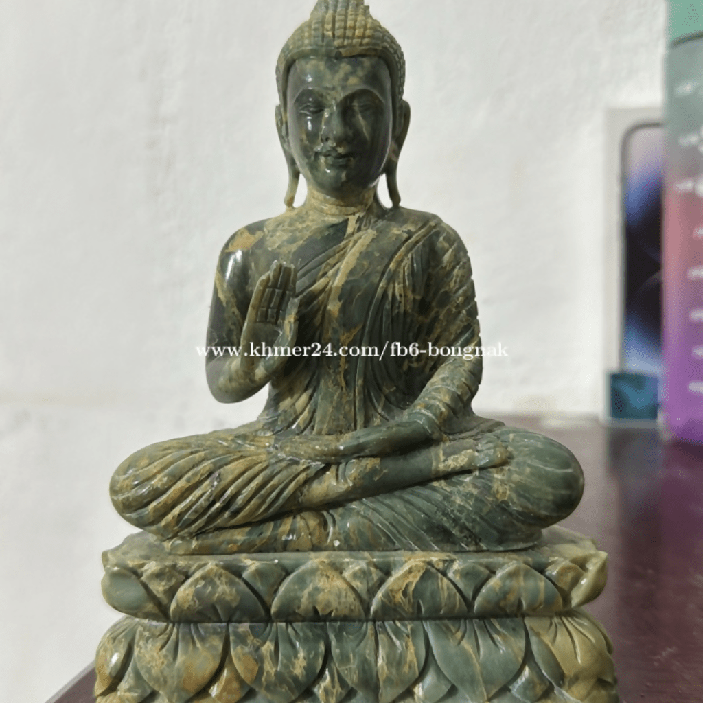 ចម្លាក់ថ្មកែវ - Others