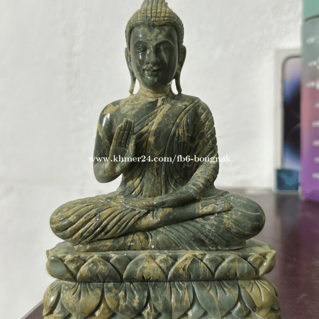 ចម្លាក់ថ្មកែវ - Others