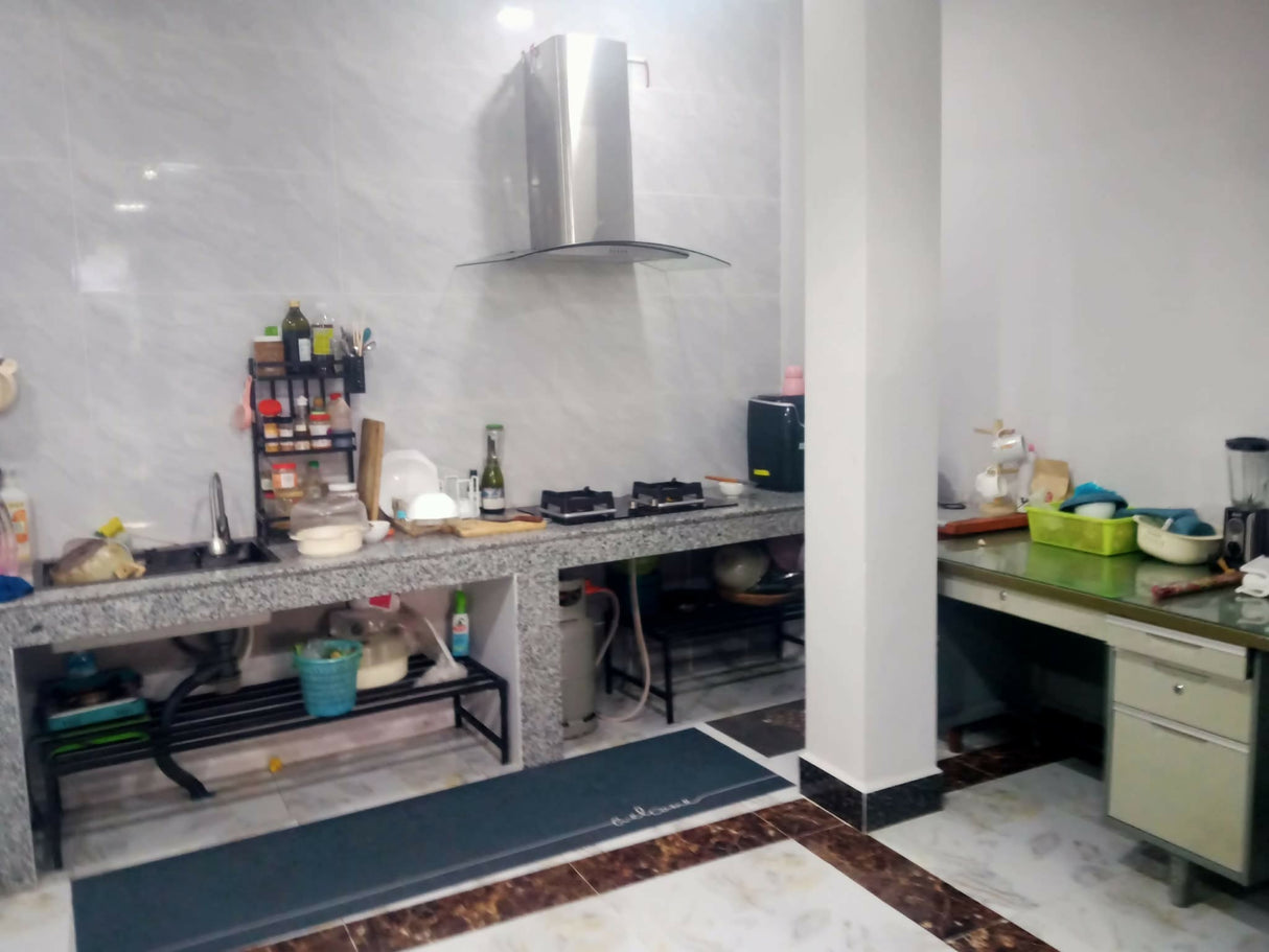 🏠 ផ្ទះអាជីវកម្មសម្រាប់ជួលលើផ្លូវទីប្រជុំជន - Real Estate - Rental Properties - House