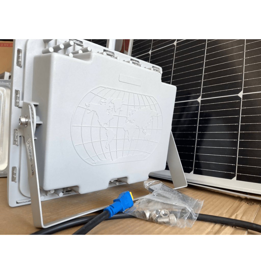 WaWa5.0 ខ្នាតនៃអំពូល: 321x287mm | សូឡាម៉ូណូ: 680x590mm - Solar Lighting