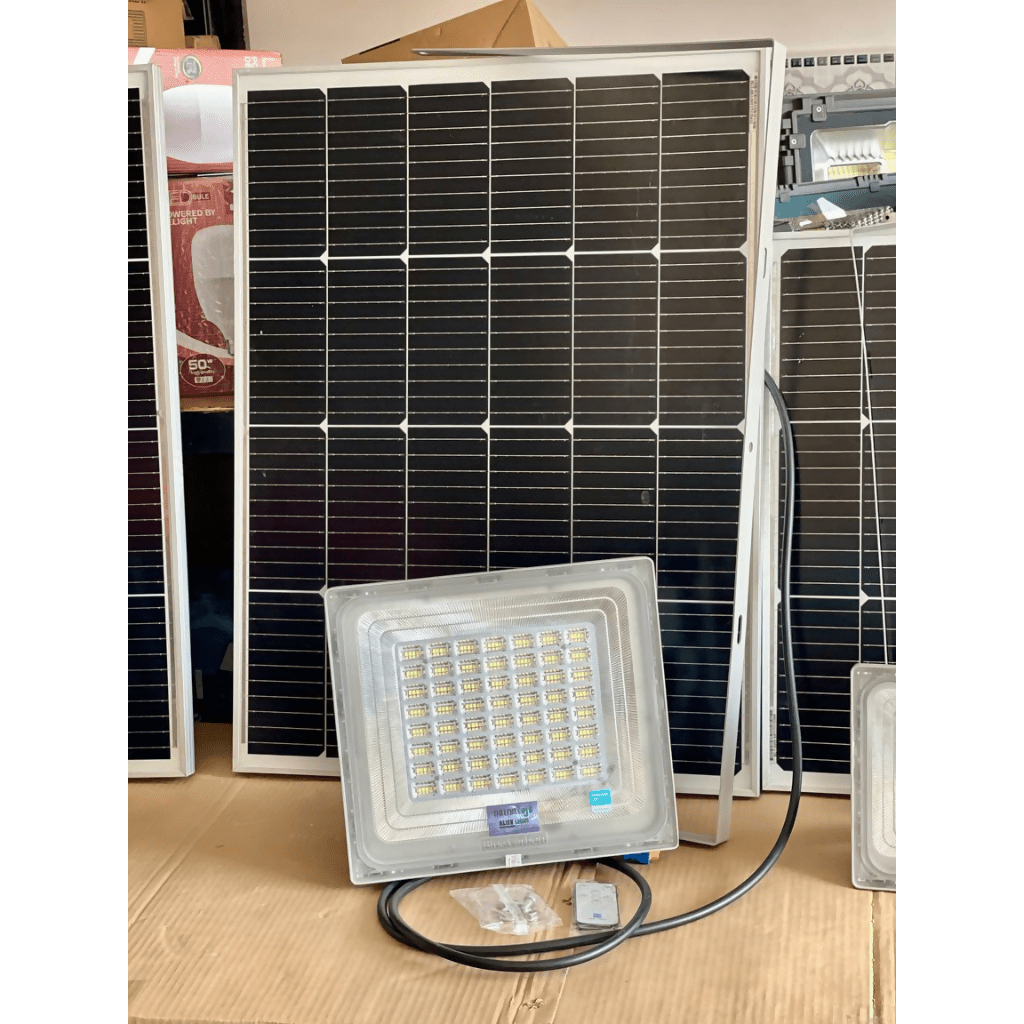 WaWa5.0 ខ្នាតនៃអំពូល: 321x287mm | សូឡាម៉ូណូ: 680x590mm - Solar Lighting