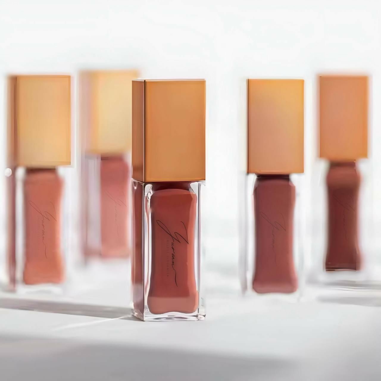 ក្រែមលាបមាត់ Yurean Lip gloss - Cosmetic Product