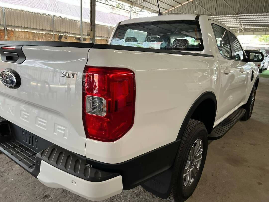 全新 2023 福特 XLT Bi Turbo ក្រដាសពន្ធ |待售汽车