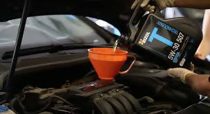 Oil Change Servce សេវាប្តូរប្រេងម៉ាស៊ីន ផ្លូវ៦អា - Oil change service