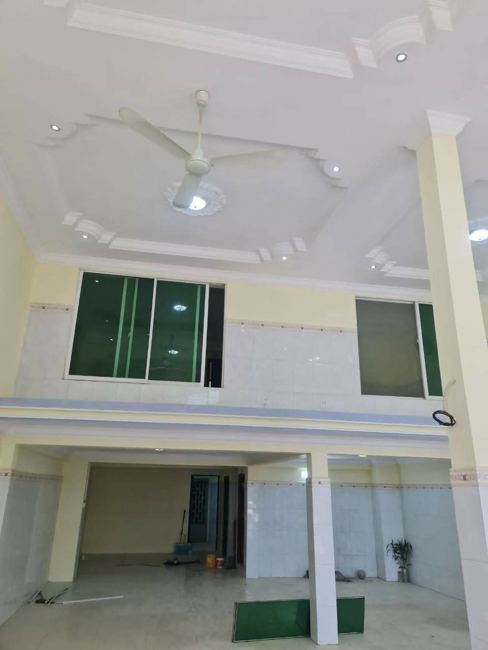 🏠 ផ្ទះ2ល្វែងអាជីវកម្មសម្រាប់ជួលជិតហាងនំបុ័ងបាយ័នលេីផ្លូវ 6 អា - Real Estate - Rental Properties - House