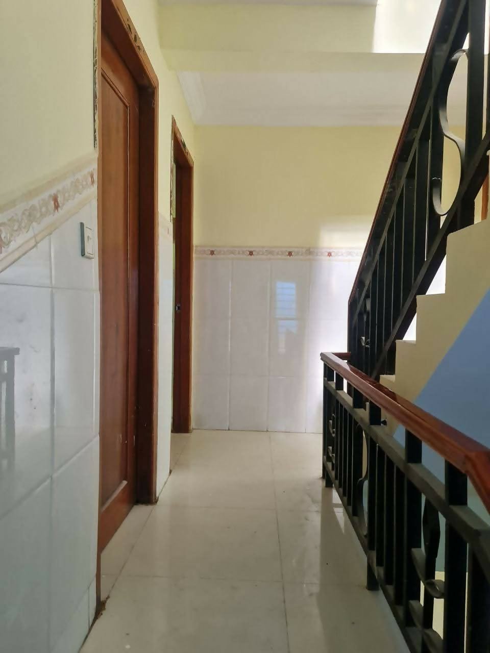 🏠 ផ្ទះ2ល្វែងអាជីវកម្មសម្រាប់ជួលជិតហាងនំបុ័ងបាយ័នលេីផ្លូវ 6 អា - Real Estate - Rental Properties - House