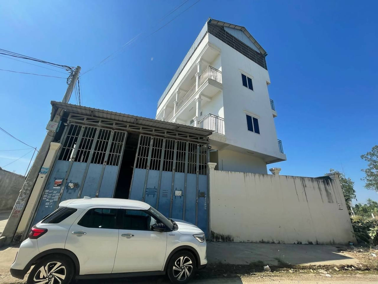 🏠 ឃ្លាំងជួល នៅជិតផ្លូវទំនប់កប់ស្រូវ ទំហំ 720m2 - Real Estate - Rental Properties - Warehouse