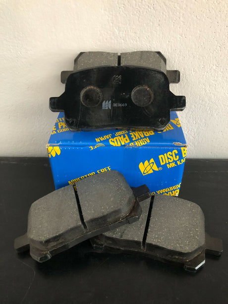 ស្បែកហ្រ្វាំង DISC BRAKE PADS សម្រាប់រថយន្ត Lexus: RX300 ឆ្នាំ 1999 - 2006, TOYOTA: Camry ឆ្នាំ 1983 - 2019 ម៉ាក MK - Automotive Parts