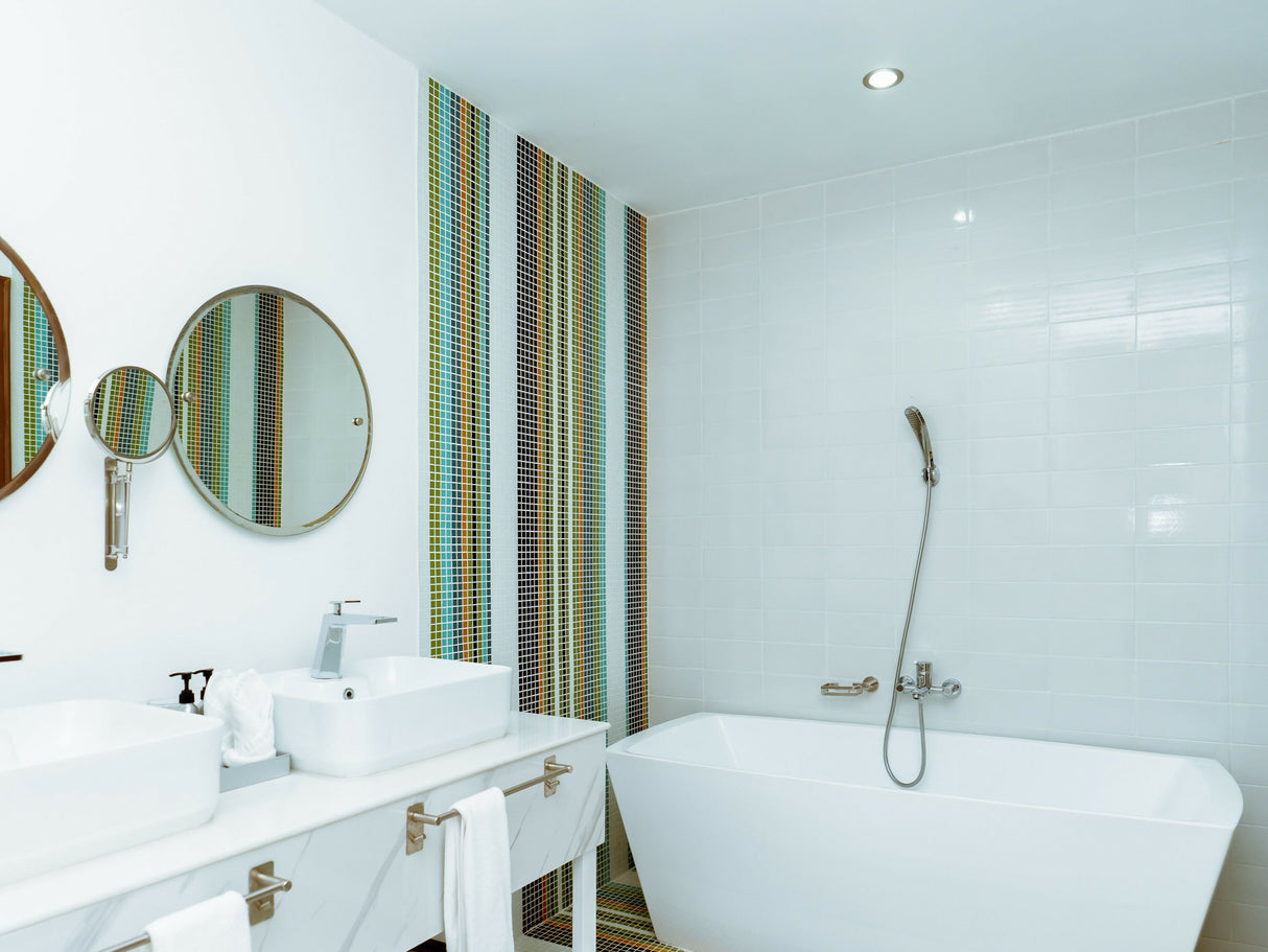 Havana Suite With Balcony - JAYA Suites Hotel Phnom Penh Cambodia - Family Suite