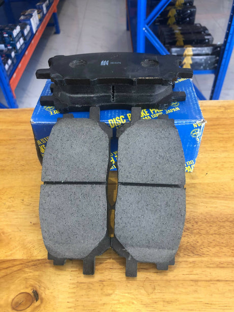 ស្បែកហ្រ្វាំងមុខ - Automotive Parts