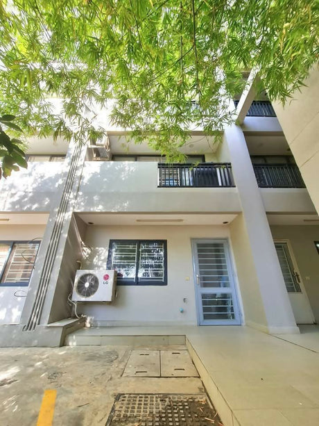 🏠ផ្ទះអាចរកស៊ីបានសម្រាប់ជួលនឹងលក់ - Real Estate - Rental Properties - Building