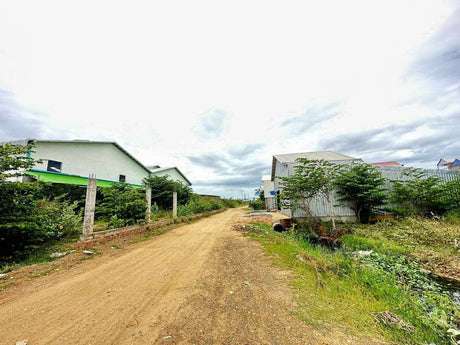 🏠ឃ្លាំងជួលជិតវត្តឈូកវ៉ា - Real Estate - Rental Properties - Warehouse