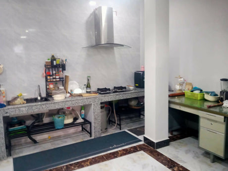 🏠 ផ្ទះអាជីវកម្មសម្រាប់ជួលលើផ្លូវទីប្រជុំជន - Real Estate - Rental Properties - House