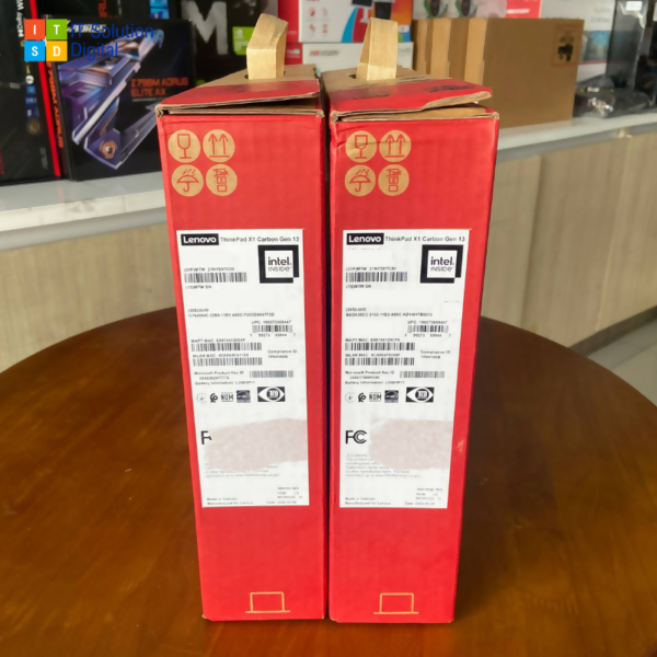 Lenovo ThinkPad X1 Carbon Gen 13 Ultra 7 32GB 512GB 14"